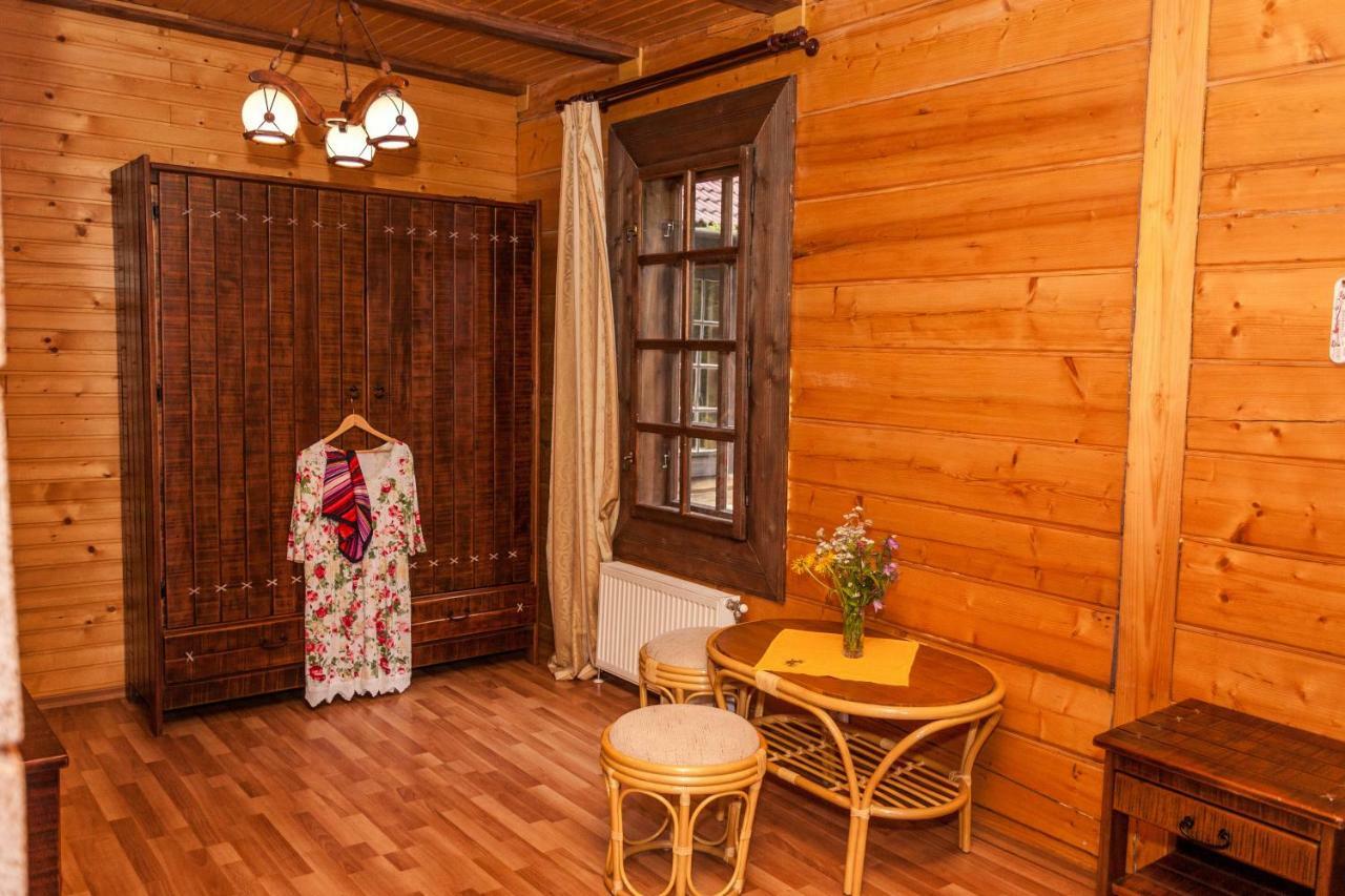 Альпина Hotel Yaremche Exterior photo